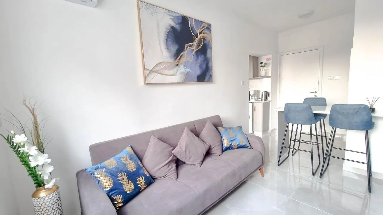 Coastal Chic: Luxury Apt In The Heart Of The City! With Smart Tv! location